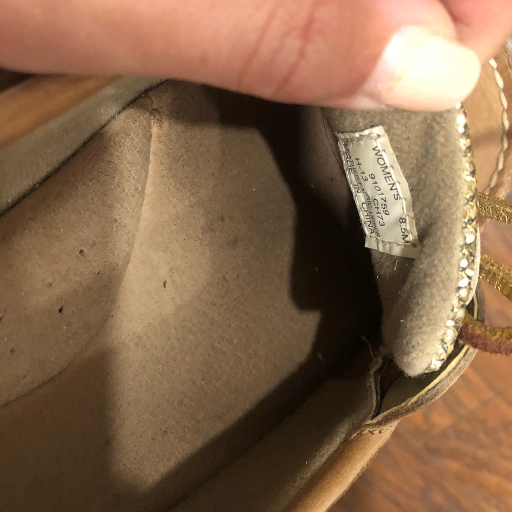 Gold Sperry Topsider sneakers - Picture 5 of 5